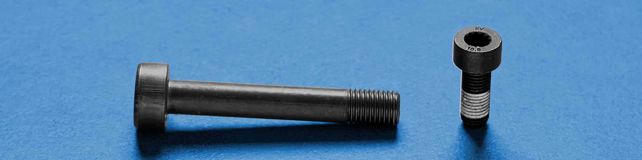 Innenvielzahnschrauben • Frey Schrauben GmbH